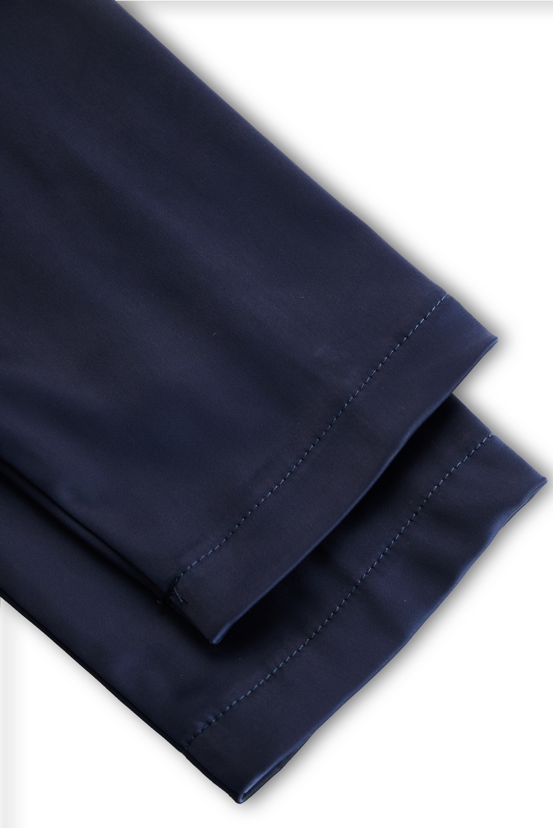 Dharmay | Elegantes Midikleid mit langen Ärmeln