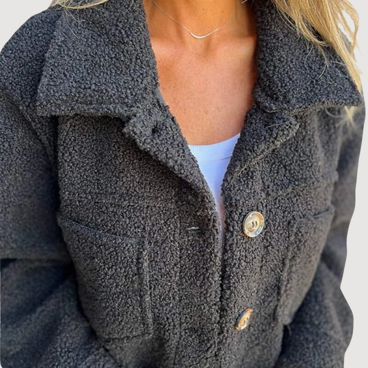 HAILEY – KUSCHELIGE TEDDYJACKE