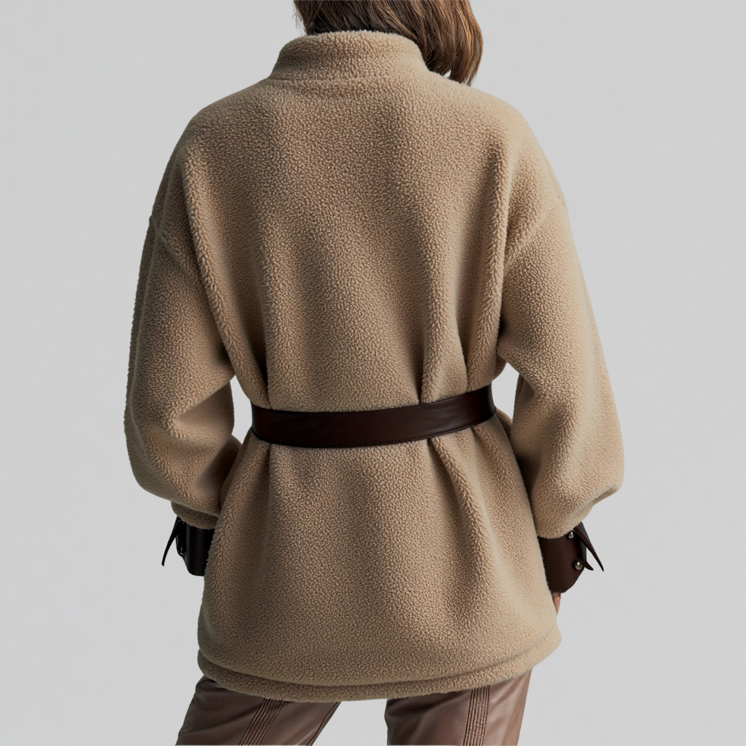 Bridget | Teddyjacke mit Gürtel