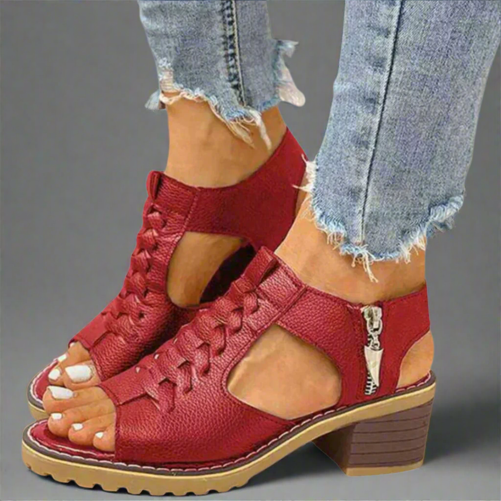 GERTRUD | ORTHOPÄDISCHE SANDALEN MIT AUSSERGEWÖHNLICH BEQUEMEM ABSATZ