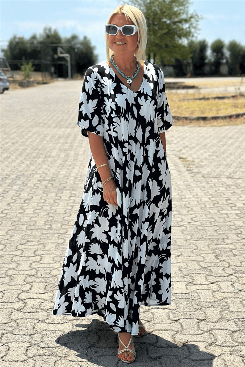 CAMILIA | ELEGANTE KLEIDER MIT KASCHIERTEM BAUCH