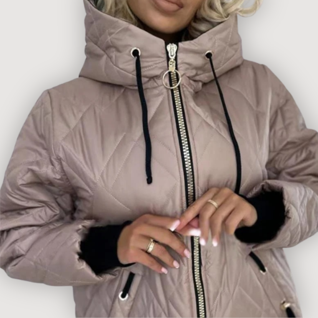 MAURA – KAPUZENJACKE MIT STEPPUNG