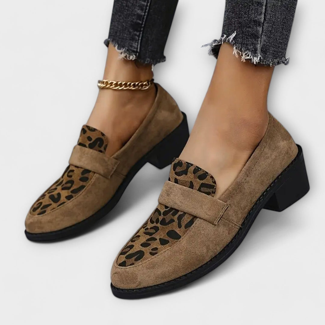 KARLA | ELEGANCKIE DAMSKIE BUTY Z NADRUKIEM LAMPARTA