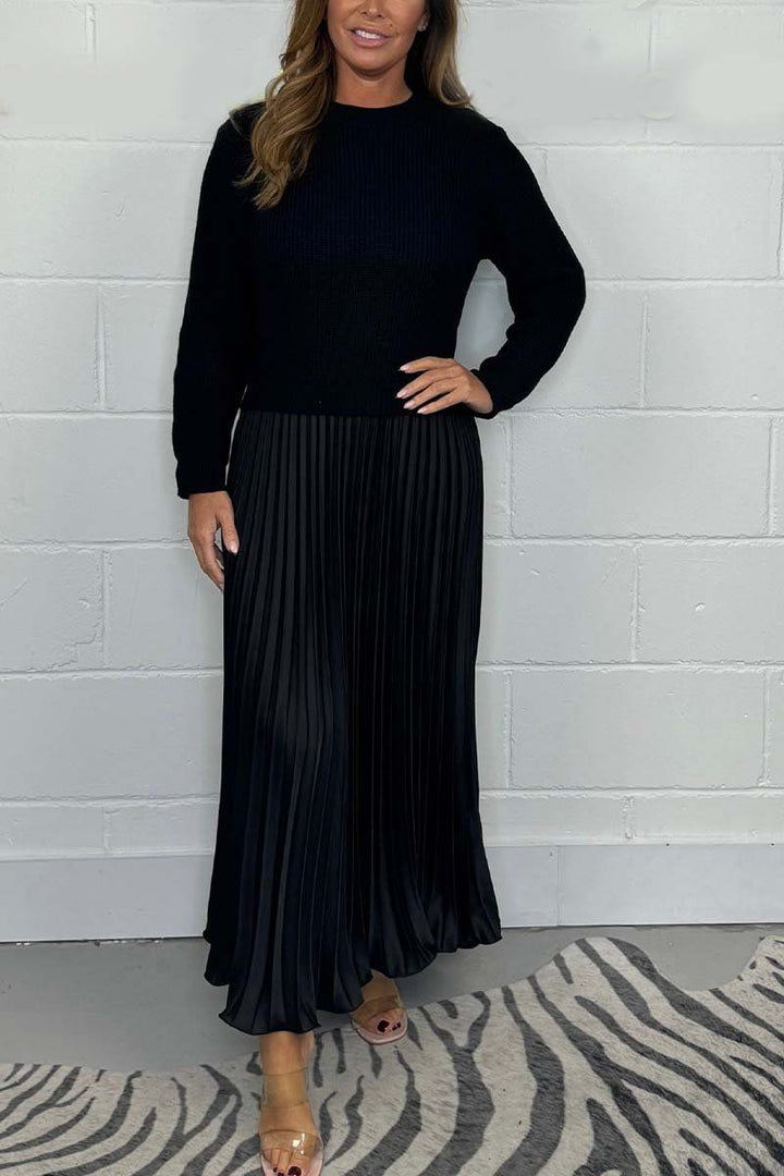 Claudia – Maxikleid mit Pullover und Plisseerock