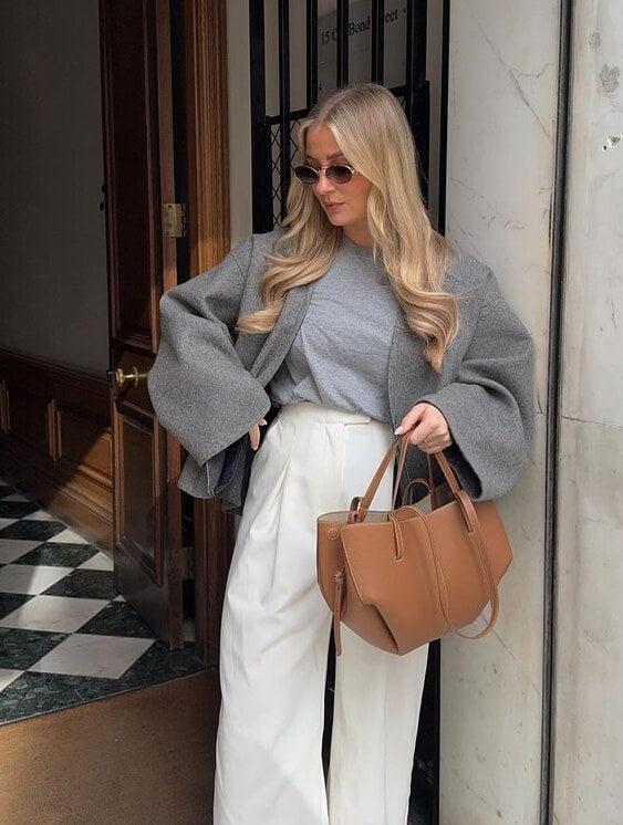 Pernilla – Elegante Tasche mit seitlichen Abschlüssen