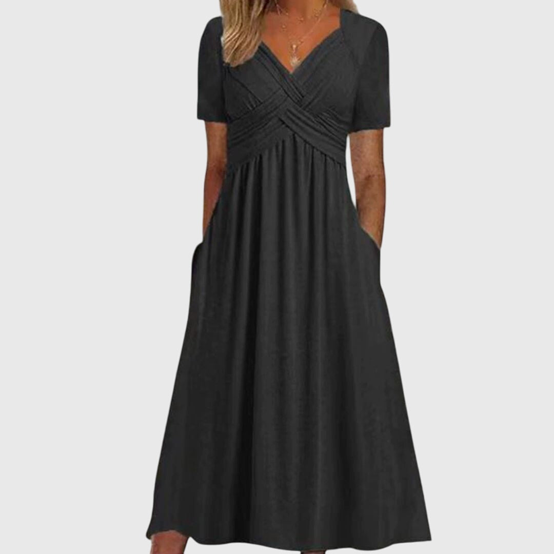 Amanda – Figure-Hugging Dress