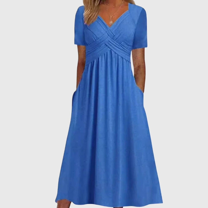 Amanda – Figure-Hugging Dress