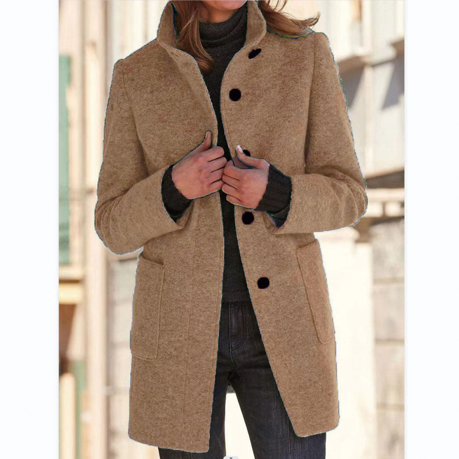 Vintora™ - Dames Retro-Geïnspireerde Lange Windjack met Knoopsluiting en Opstaande Kraag