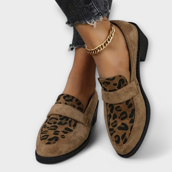 KARLA | ELEGANCKIE DAMSKIE BUTY Z NADRUKIEM LAMPARTA