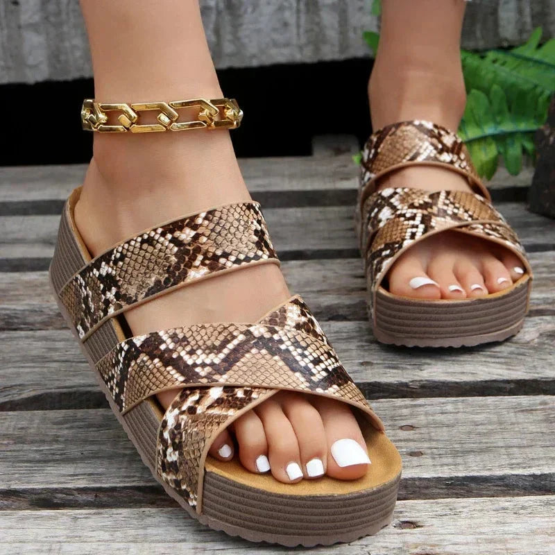 NAYA | ORTHOPÄDISCHE SANDALEN
