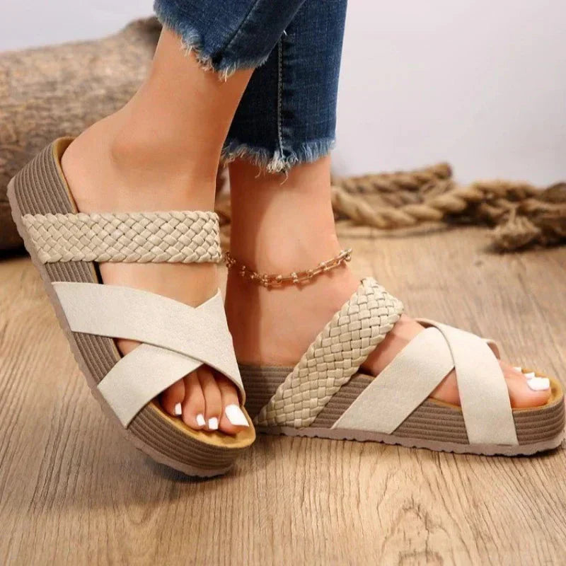NAYA | ORTHOPÄDISCHE SANDALEN