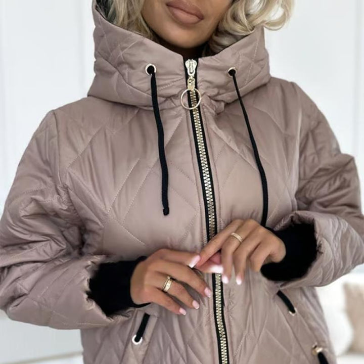 Frostique™ - Stilvolle und funktionale Warm-Up-Jacke